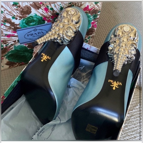 Parada Mary Jane Pumps - Picture 7 of 7